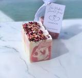 CHAMPAGNE WEDDING & BRIDAL SHOWER FAVOR SOAPS