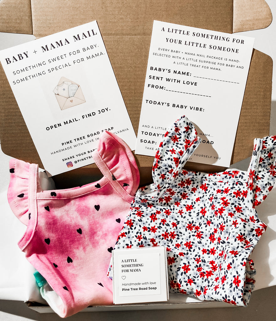 BABY + MAMA MAIL SURPRISE GIFT SET