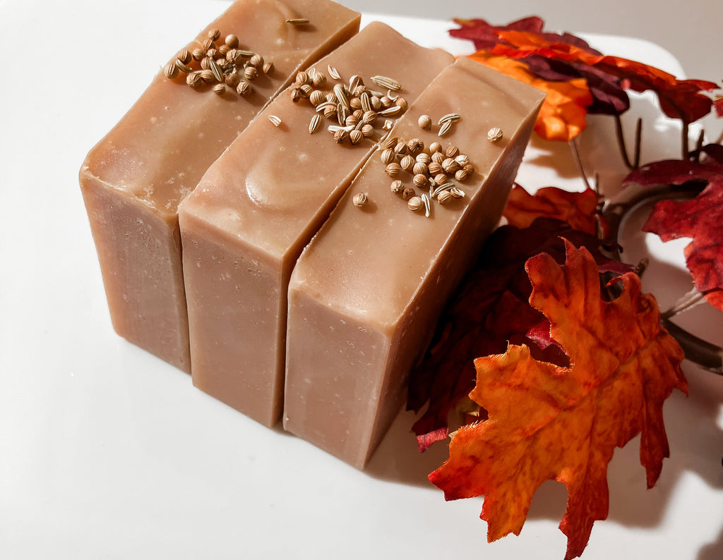 HARVEST BERRY BAR SOAP