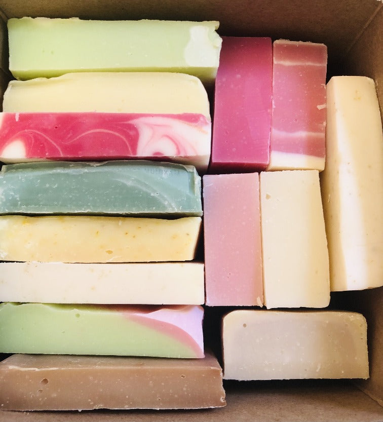 SOAP ENDS + EXTRAS BOX